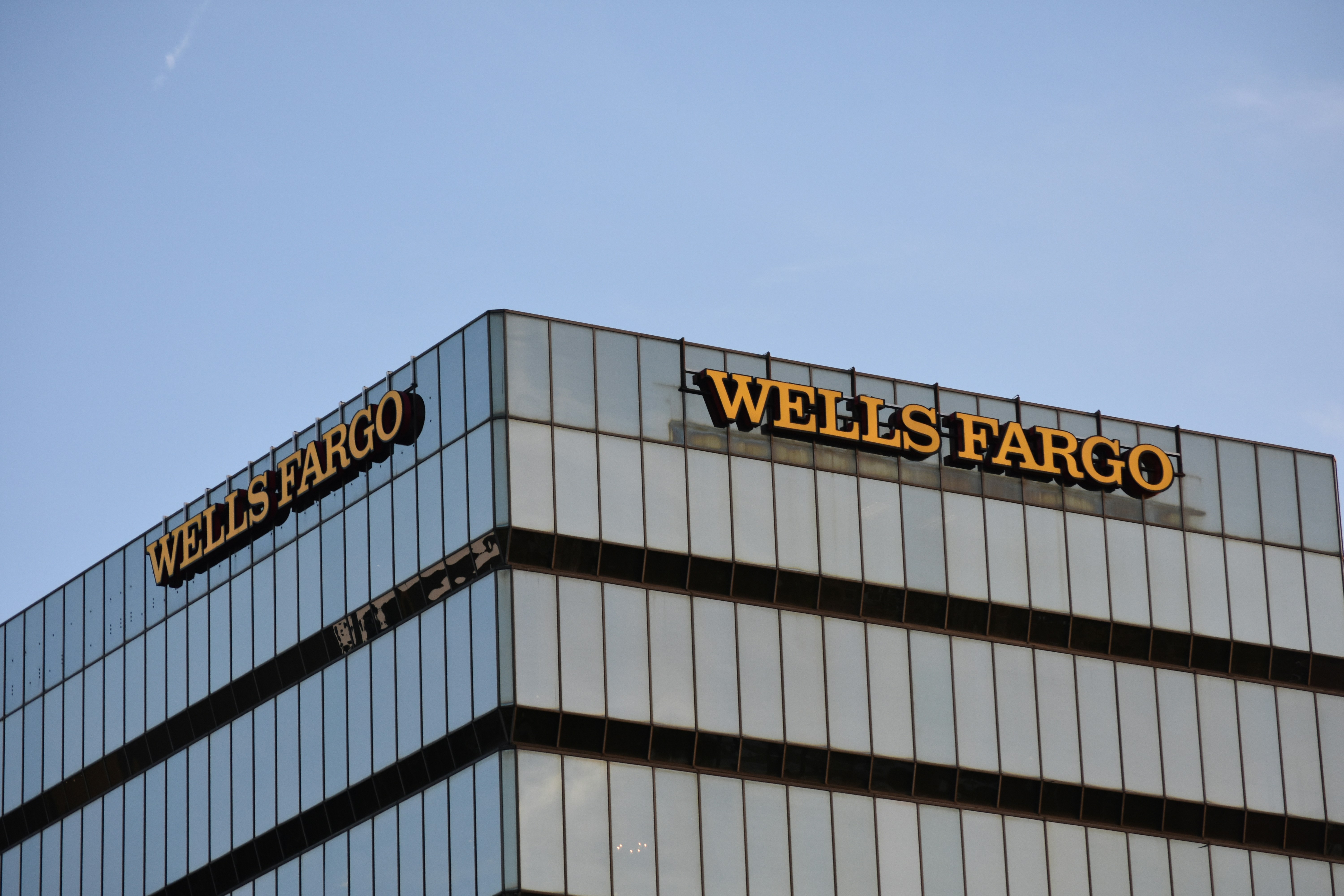 Wells Fargo Data Breach Lawsuit Investigation